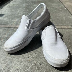 White Slip-on Vans Women’s 7